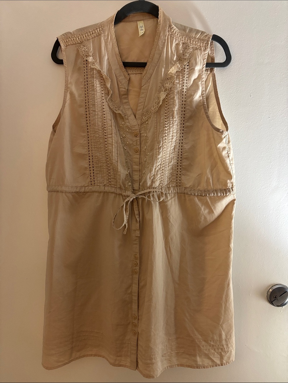 Old Navy Tan Crochet-Trim Tank Top